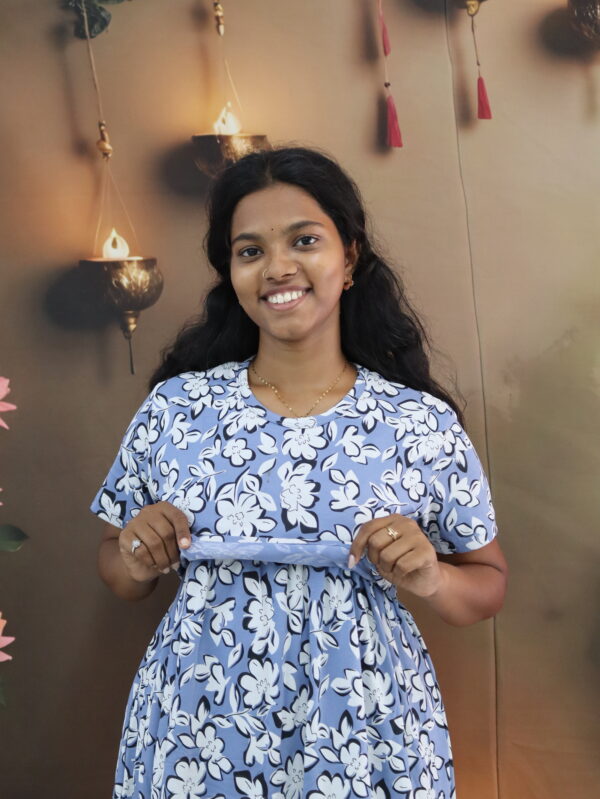 Blue white flower - FNS (P)