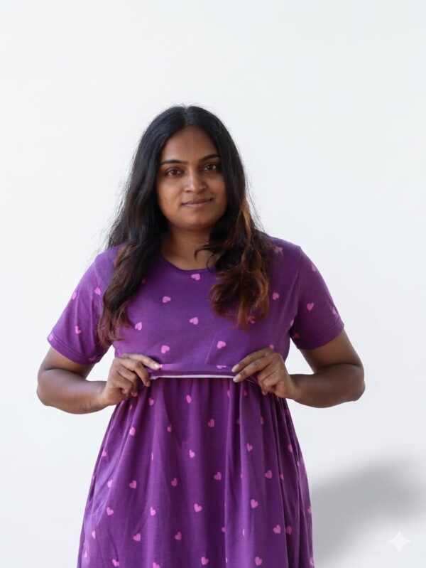 Violet with heart - FNS